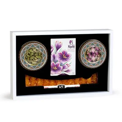 پک هدیه ترنج بهرنگ ( پک هدیه زعفران، گل محمدی، هل و نبات )