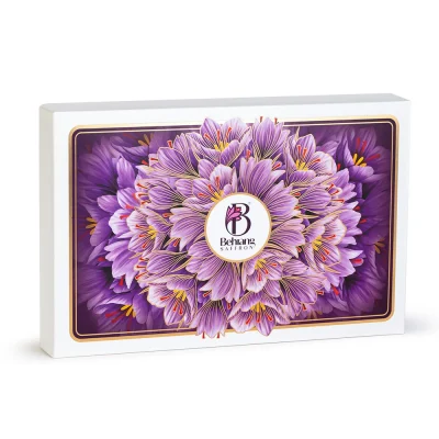 پک هدیه بهرنگ، با دیزاین گل های زعفران، هدیه ای است ارزنده و زیبا
